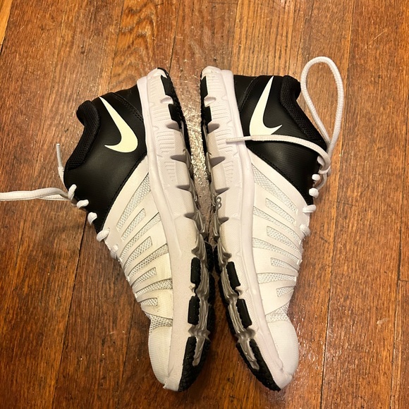 Kids black & white Nike flex show shoes - Picture 3 of 6